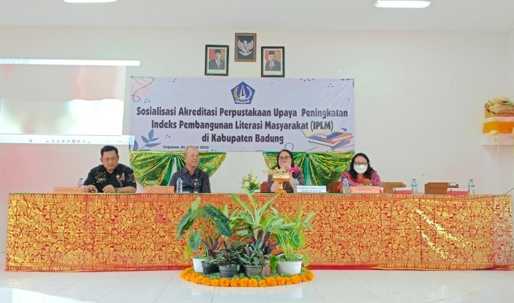 Pembinaan Dan Sosialisasi Akreditasi Perpustakaan Sekolah Di SDN 5